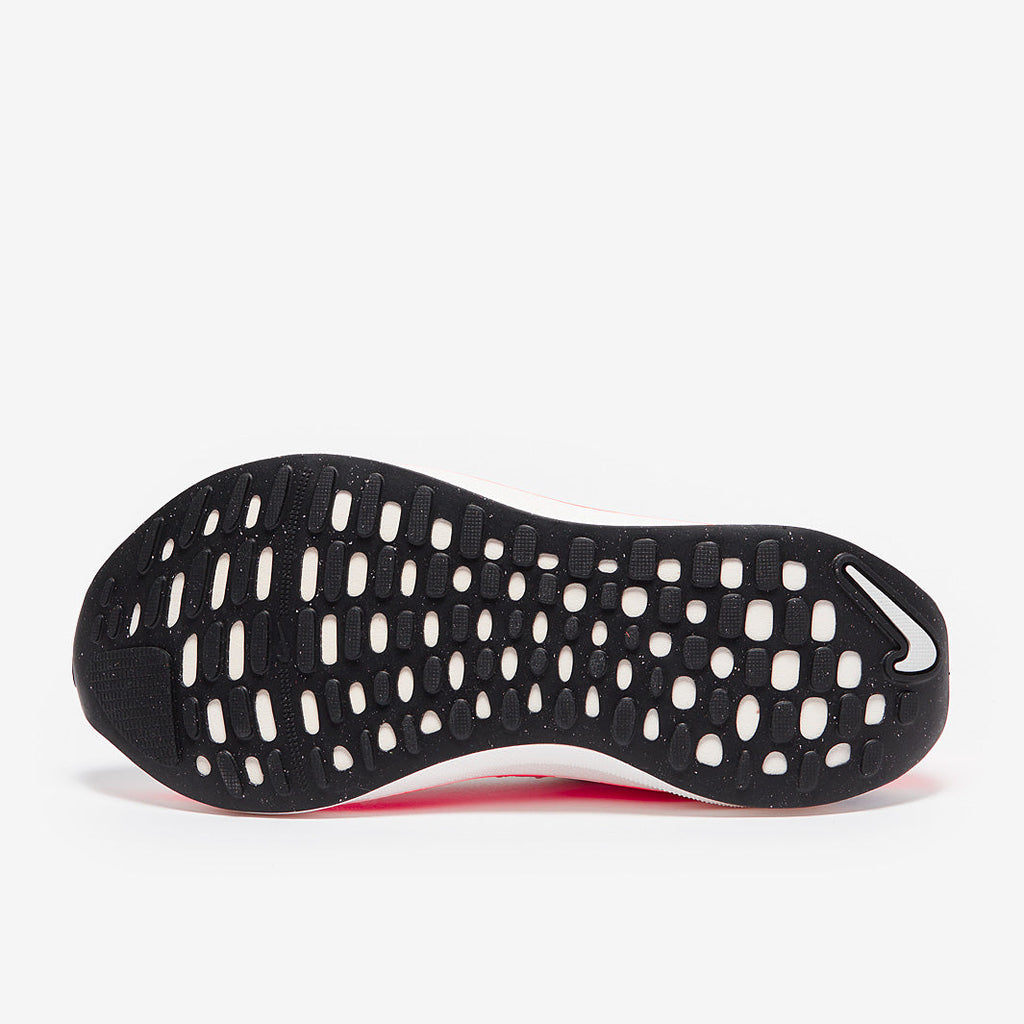 Nike Womens Infinity Run 4