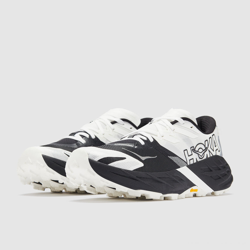 Hoka Speedgoat 7